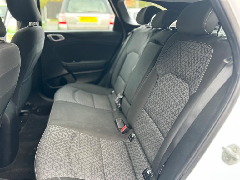 2021 Kia Ceed 1.6 CRDi MHEV 2 NAV Sportswagon Euro 6 (s/s) 5dr ESTATE Diesel/Electric Hybrid Manual