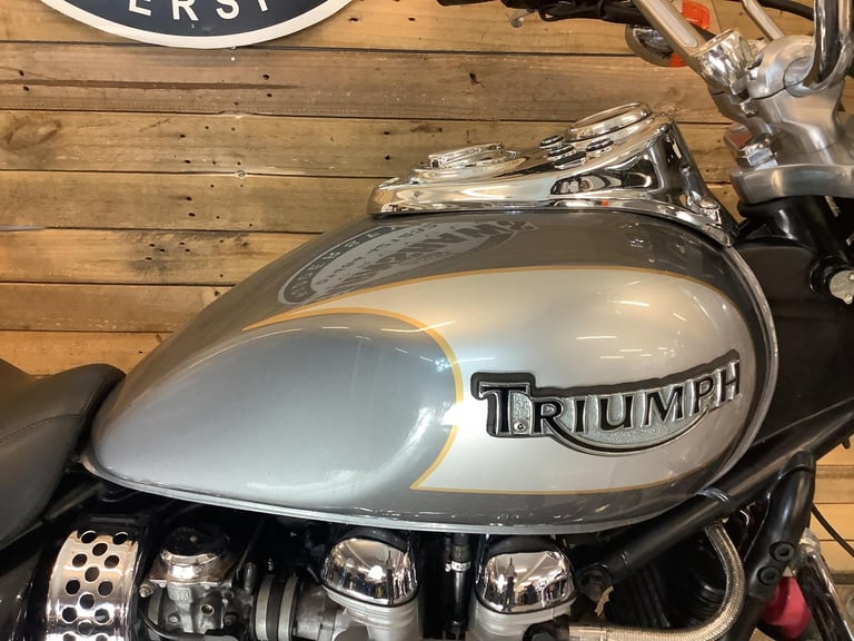 Triumph Bonneville 790 AMERICA