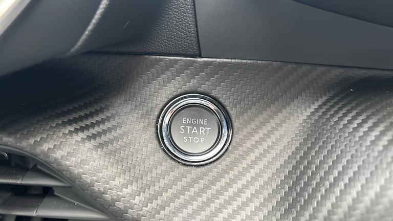 2025 Peugeot 208 1.2 PureTech MHEV GT Hatchback 5dr Petrol Hybrid e-DSC Euro 6 (s/s) (136 ps Hatc...