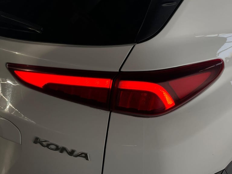 2023 Hyundai KONA 1.6 h-GDi Premium DCT Euro 6 (s/s) 5dr HATCHBACK Petrol/Electric Hybrid Automatic