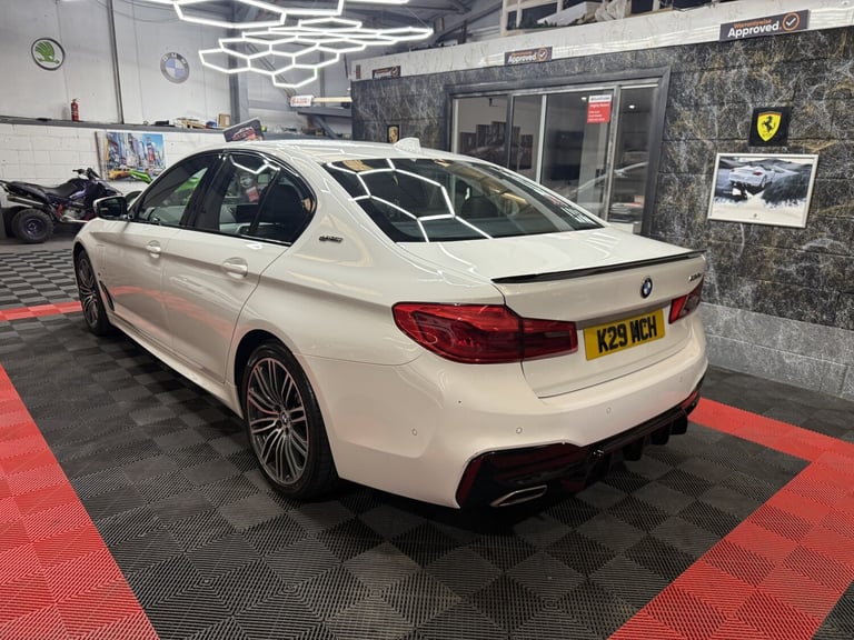 BMW 5 SERIES 2.0 530e M Sport iPerformance Saloon 2018