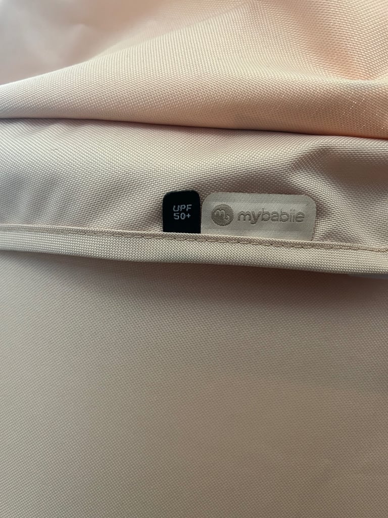 My Babiie MB200i Bassinet – Blush (Like New)