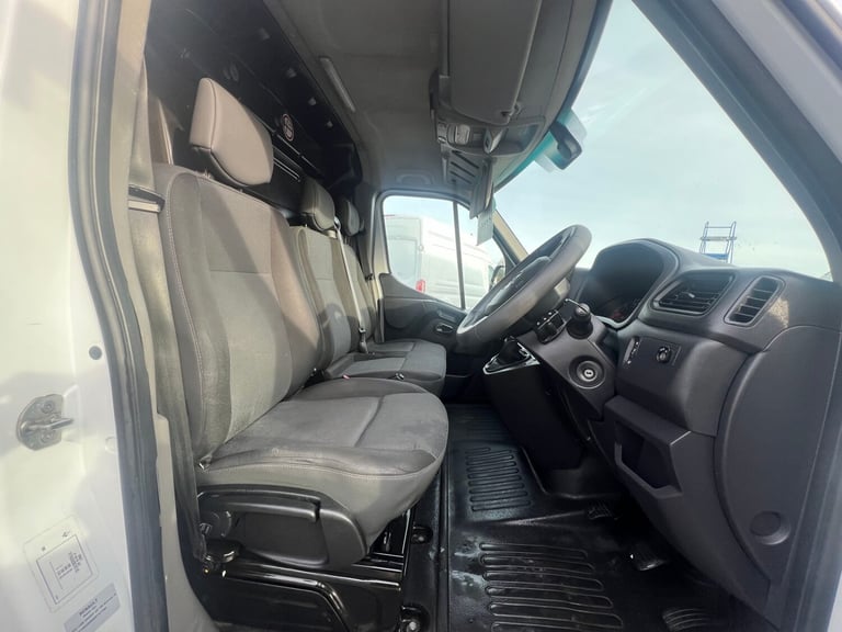 2021 Renault Master LH35 ENERGY dCi 150 Business High Roof Van PANEL VAN Diesel Manual