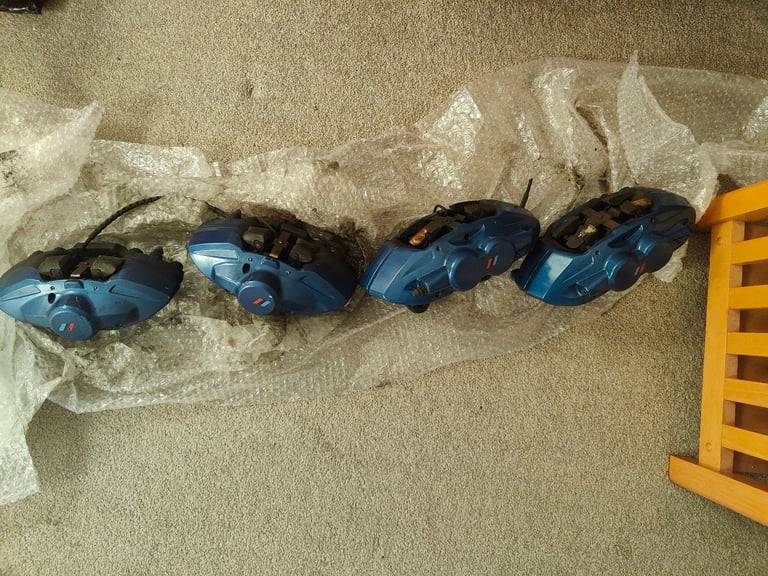 BMW 370/380mm Caliper set