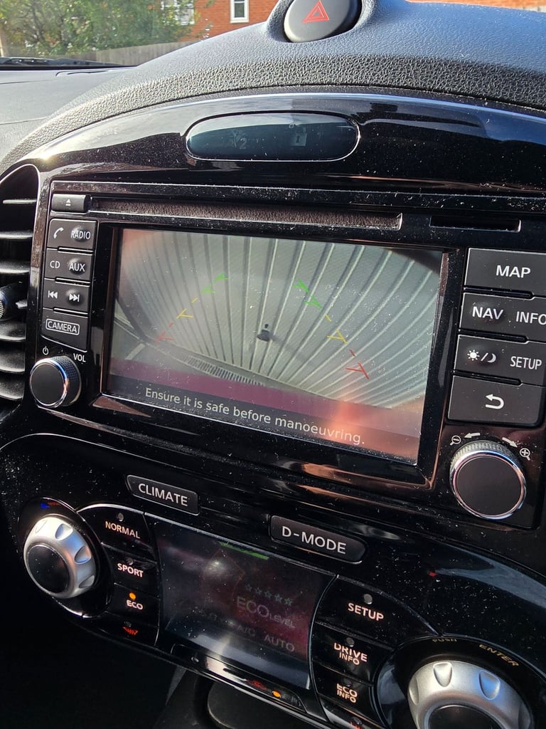 Nissan, JUKE, Hatchback, 2015, Manual, 1197 (cc), 5 doors