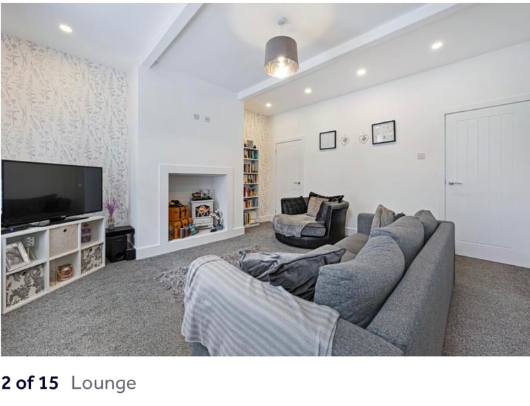 3 Bedroom Mid-Terrace for rent, Bury BL8- £1,200 pm