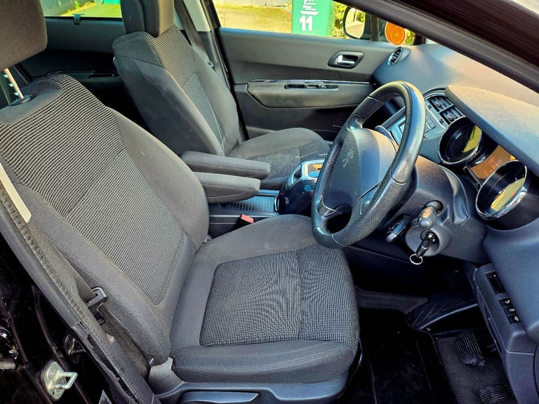 Peugeot 5008 Allure Automatic 