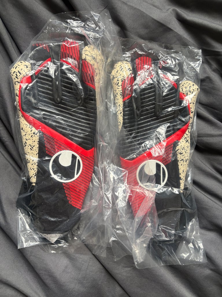 uhlsport goalkeeper gloves 