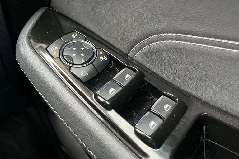 2022 Ford Galaxy 2.5 FHEV 190 Titanium 5dr CVT ** Sync 3 - Heated Seats - Electric Tail Gate Esta...