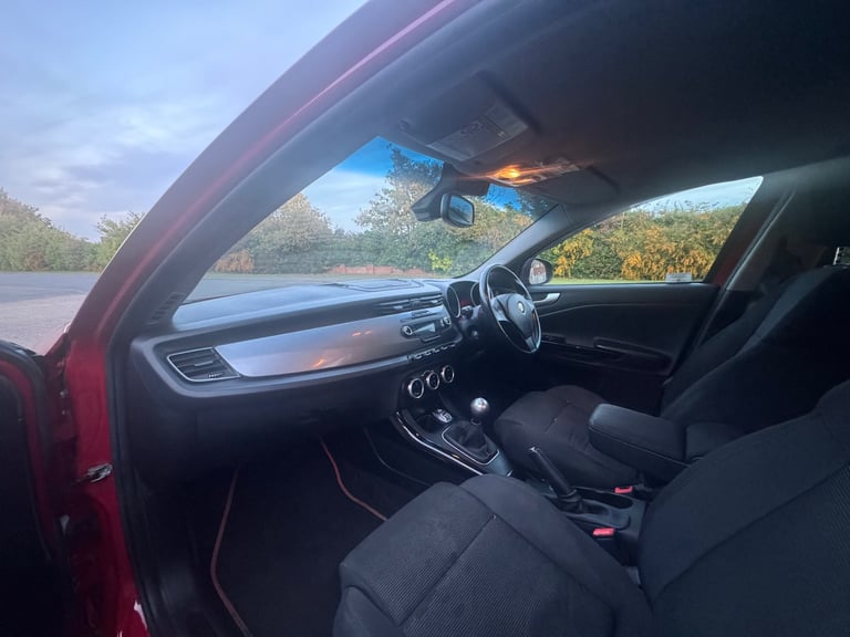 2012 ‘12’ ALFA ROMEO GIULIETTA LUSSO 2.0 JTDM-2 S/S - FSH - LOVELY CONDITION 