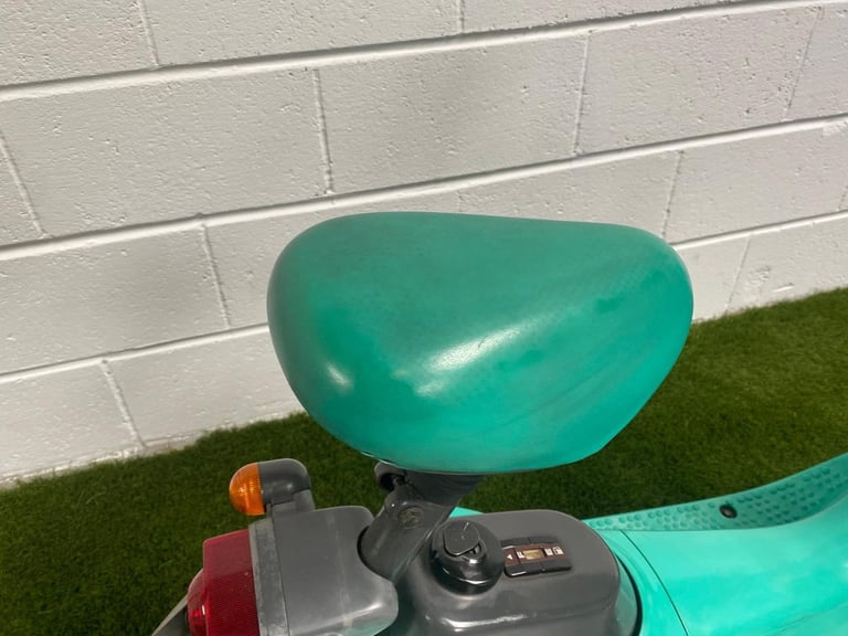 1990 JDM Honda Zook 50 quirky wee scooter