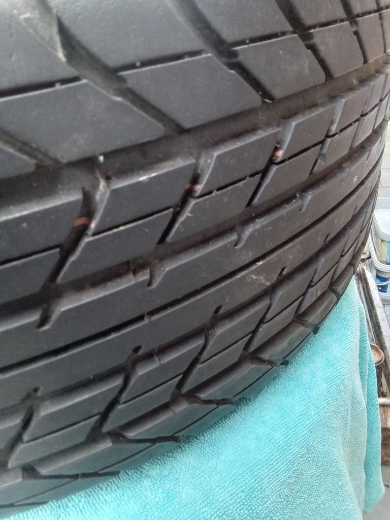 Tyre. 225/55R16 95v