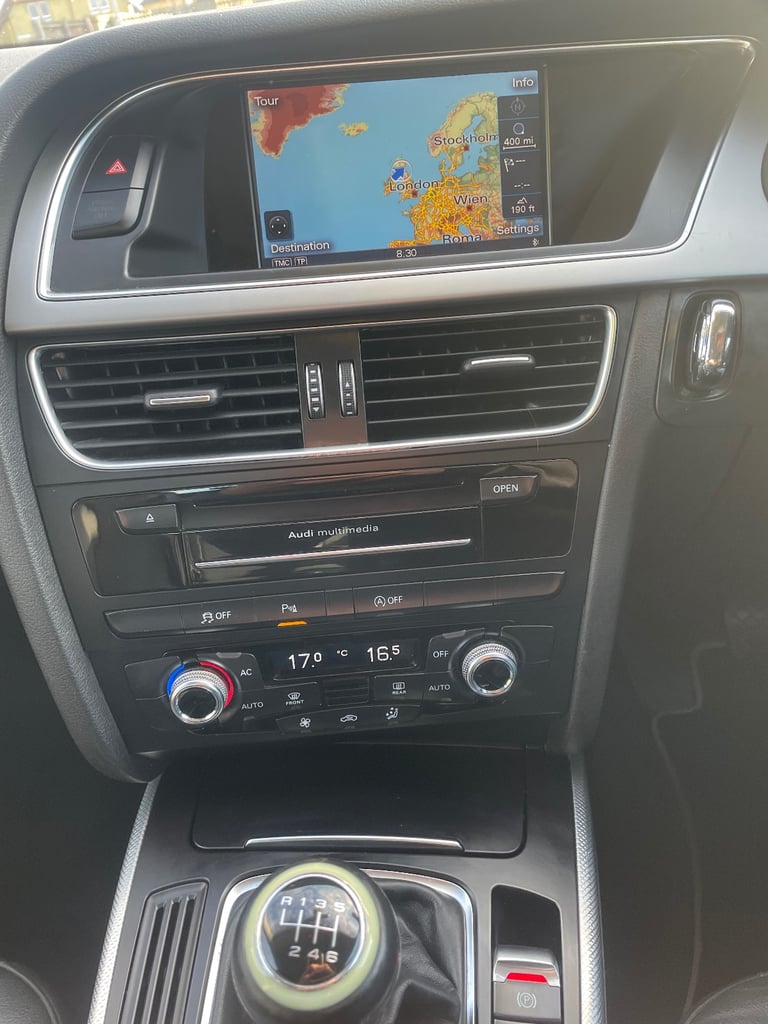 Audi, A4, Saloon, 2014, Manual,1968 (cc), 4 doors