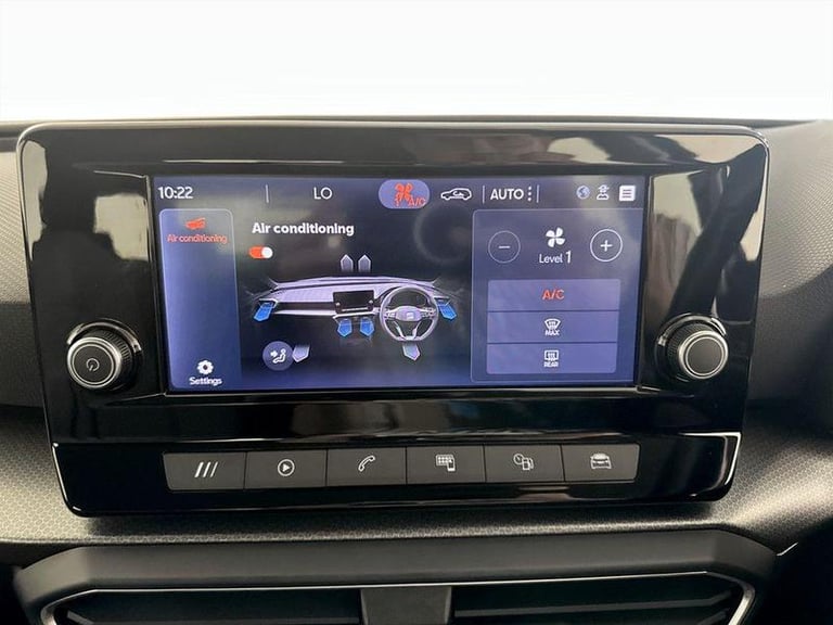 2022 SEAT Leon 1.0 TSI EVO SE 5dr HATCHBACK PETROL Manual