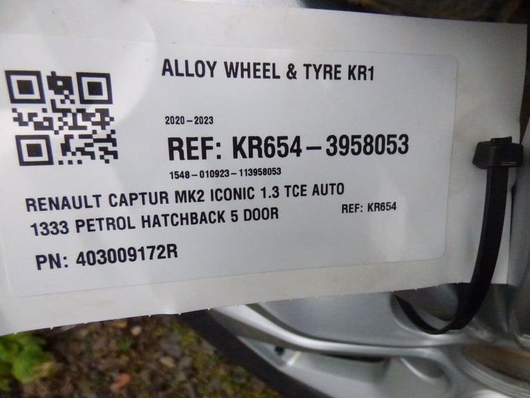 Good Year 215/60 R17 (96H) wheel for Captor Mk2 Iconic 1.3 TCE