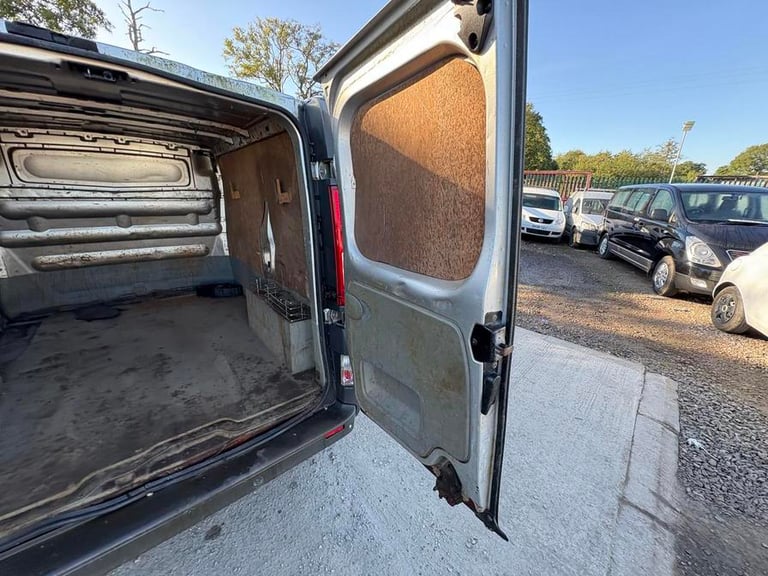 2013 Renault Trafic Trafic SL29 DCI Panel Van DIESEL Manual
