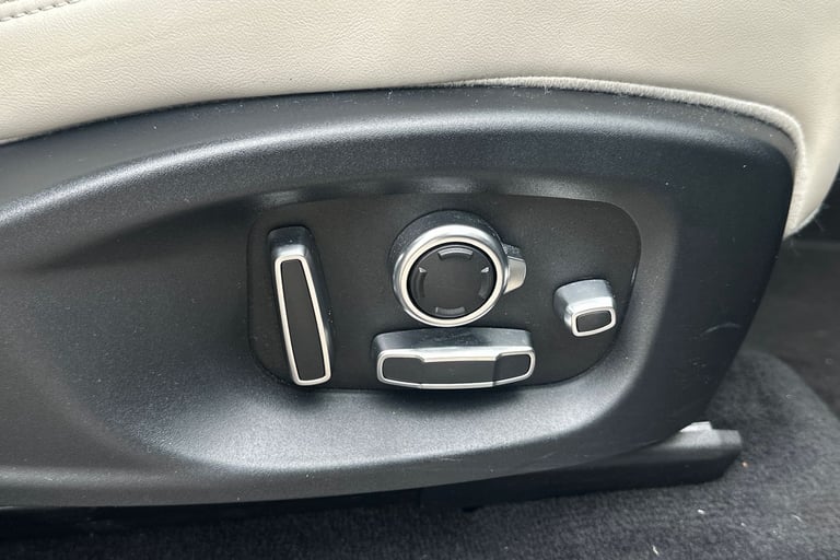  Jaguar E Pace 2.0 P250 R Dynamic Hse Suv 5dr Petrol Auto Awd Euro 6 s/s 249 Ps