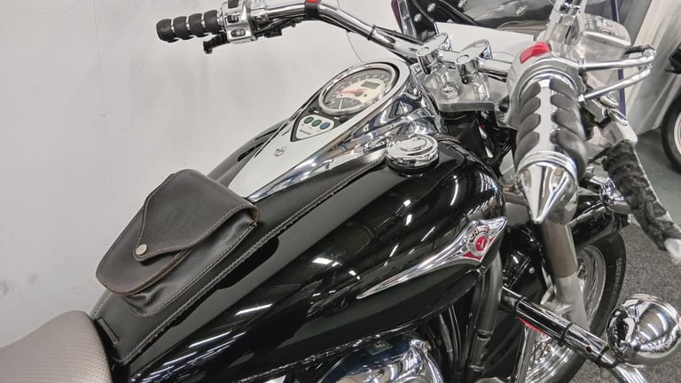 KAWASAKI VN900 CLASSIC ** NICE CONDITION, WARRANTY, SERVICE HISTORY **