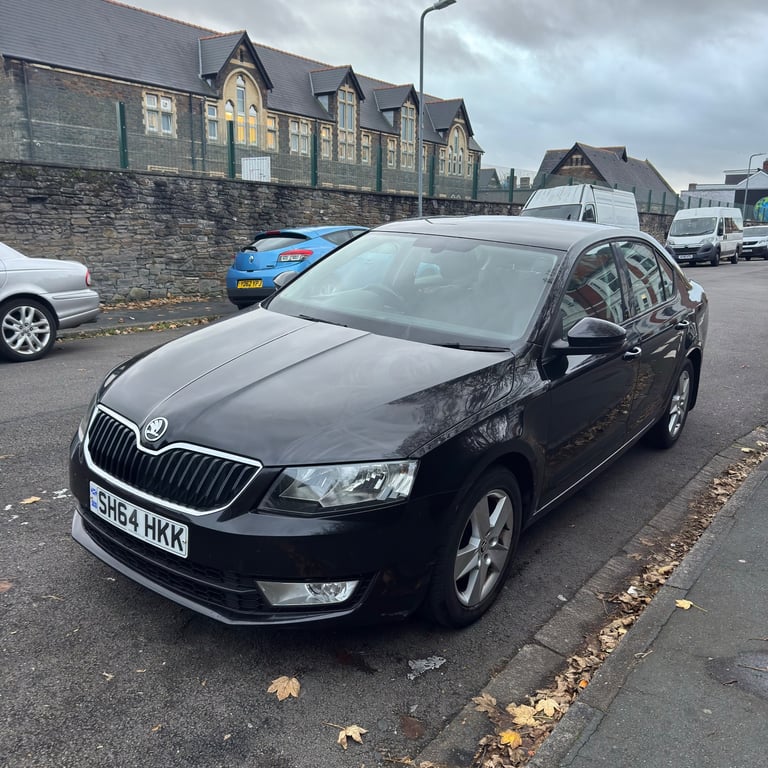 Skoda, OCTAVIA, Hatchback, 2014, Semi-Auto, 1968 (cc), 5 doors