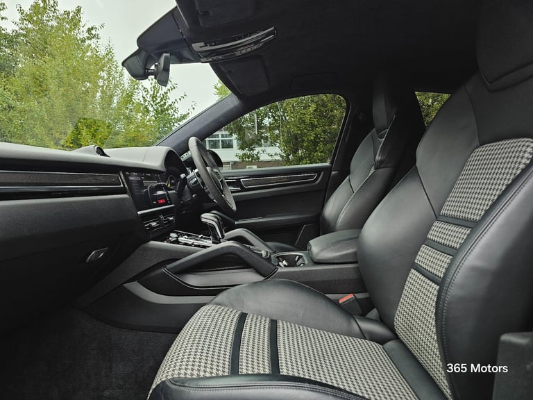 2019 Porsche Cayenne 3.0 V6 E-Hybrid 14.1kWh TiptronicS 4WD Euro 6 (s/s) 5dr (3.6kW Charger) ESTA...