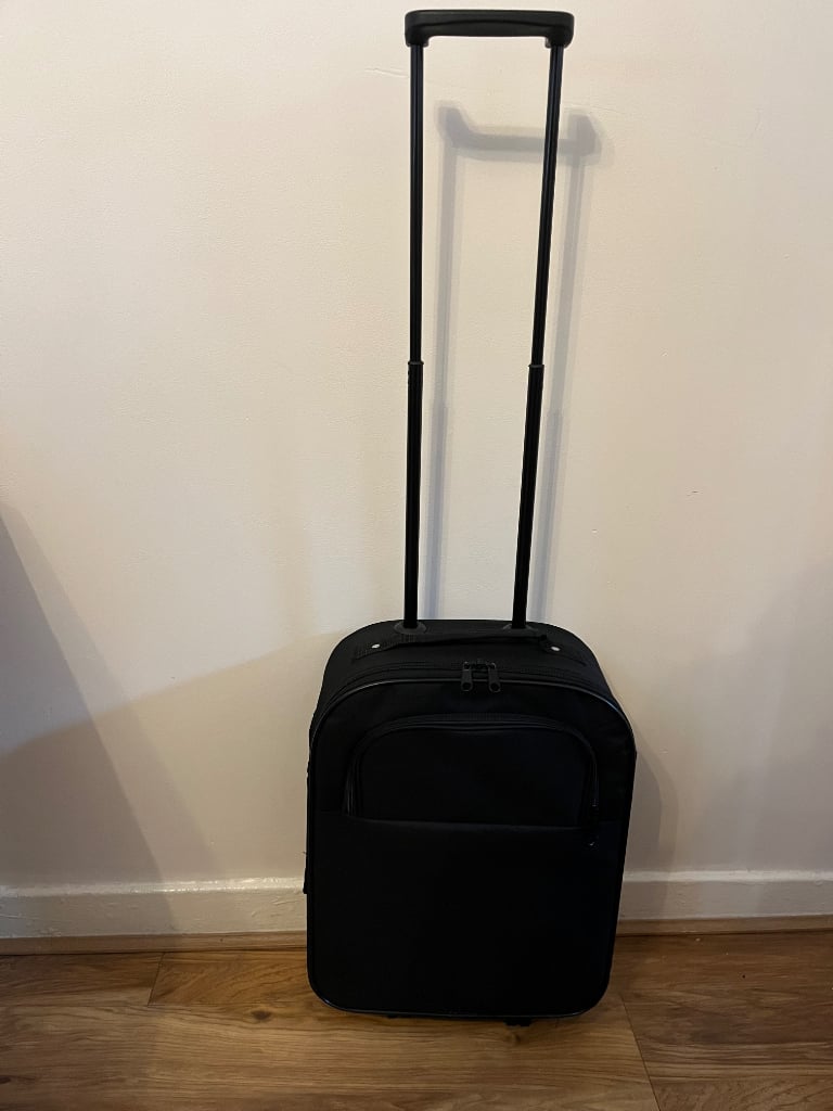 Black 2 Wheel Trolley Cabin Case Luggage with retractable handle*New Never Used*