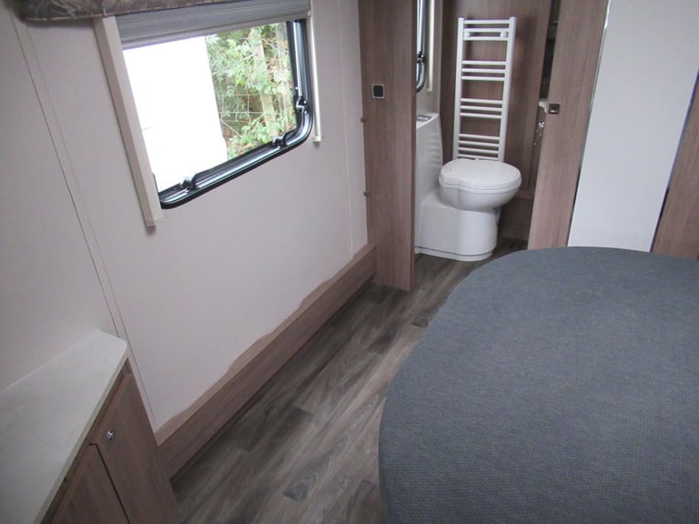2024 Coachman Vip 575