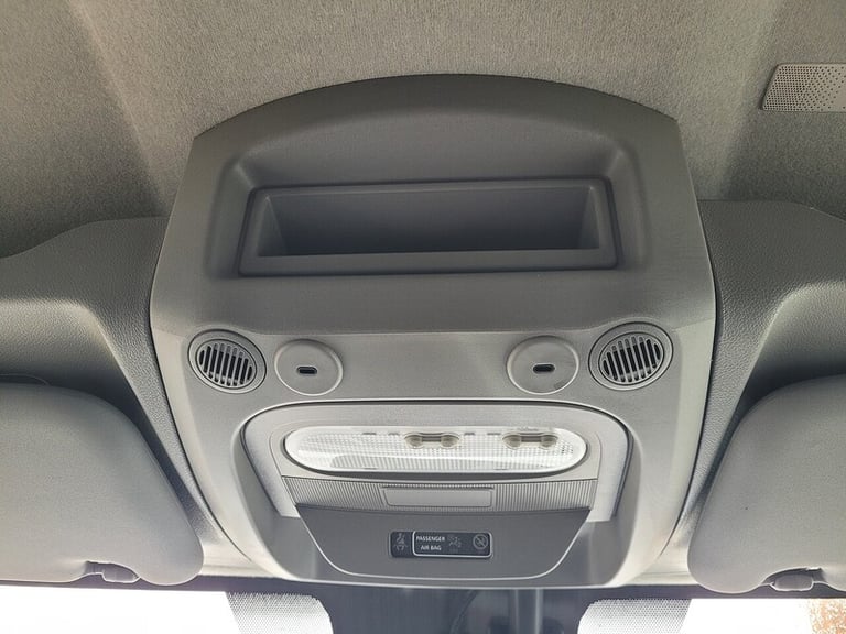 2023 Renault Master 145ps ENERGY 35 Business Luton Low Loader LWB 4.85m with Roller Shutter Doo L...