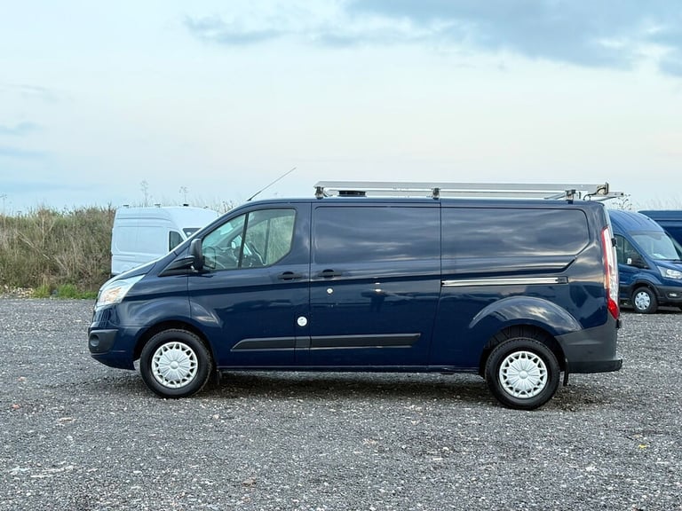 2013 Ford Transit Custom 2.2 TDCi 125ps Low Roof Trend Van PANEL VAN DIESEL Manual