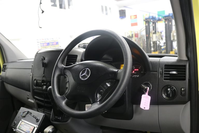 2013 Mercedes-Benz Sprinter 519 3.0CDI 190PS AUTO AMBULANCE / CAMPER NA DIESEL Automatic