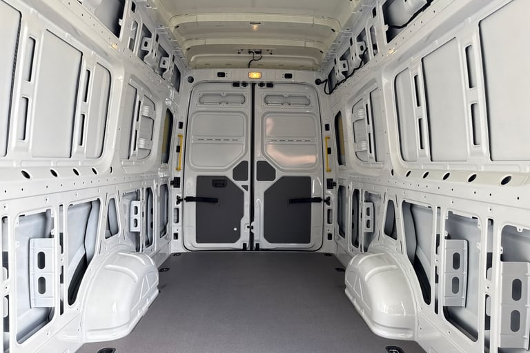 2025 Volkswagen Crafter 2.0 TDI 177PS Commerce Plus XLWB + Super High Roof Van DIESEL Manual
