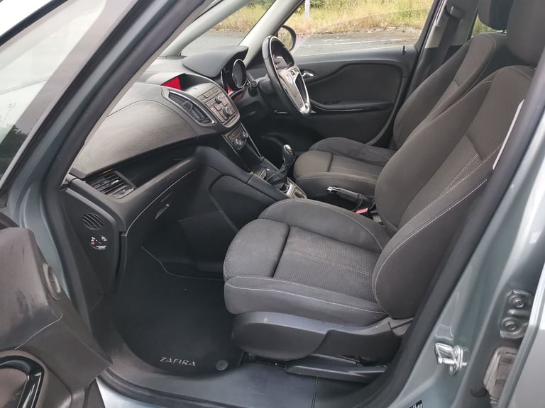2013 VAUXHALL ZAFIRA TOURER 6 SPEED SRI 2.0 CDTI 165BHP 7 SEATER M,O,T DECEMBER