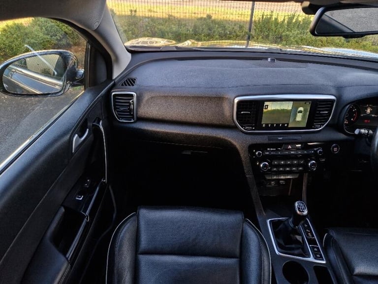 2019 Kia Sportage 1.6 GDi Platinum Edition SUV 5dr Petrol Manual Euro 6 (s/s) (130 bhp) ESTATE Pe...