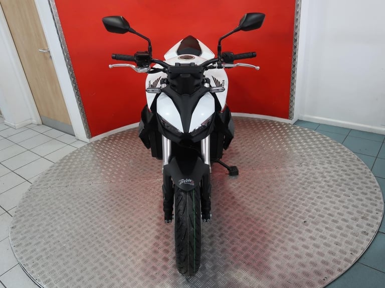 Brand new 2025 Honda CB1000 Hornet