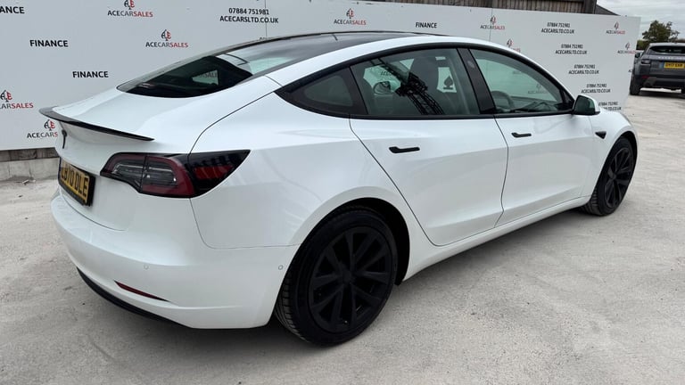 2020 Tesla Model 3 Standard Range Plus Auto RWD 4dr SALOON Electric Automatic