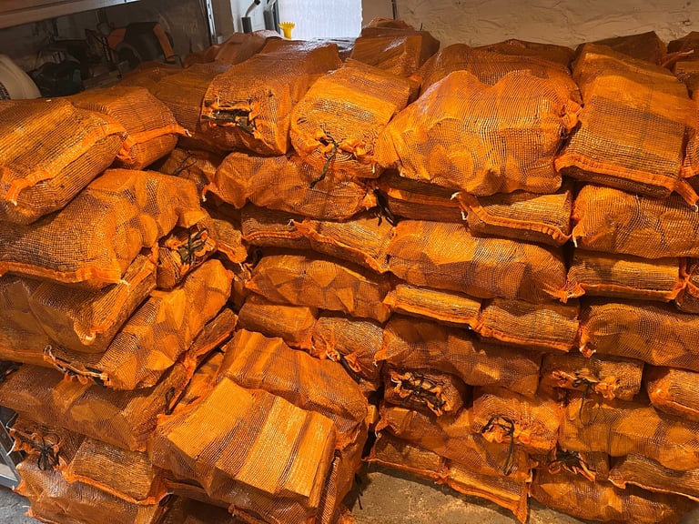 FIREWOOD 🪵   Nets of logs for fire / wood burner 