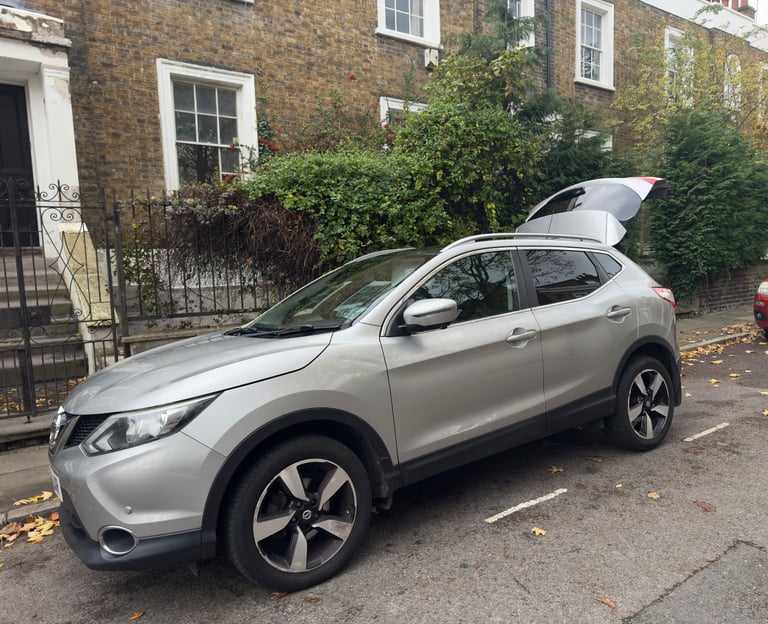 image for Nissan, QASHQAI, Hatchback, 2015, Manual, 1618 (cc), 5 doors