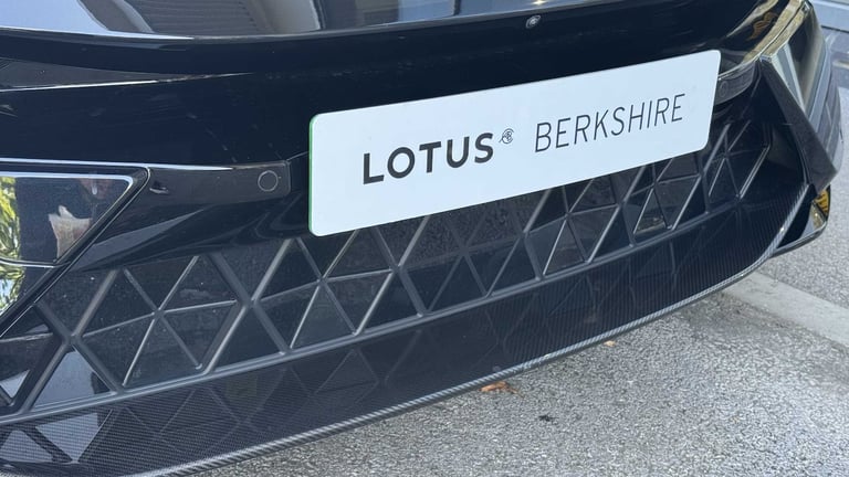 2025 Lotus Emeya 450kW 102kWh 4dr Auto Saloon Electric Automatic