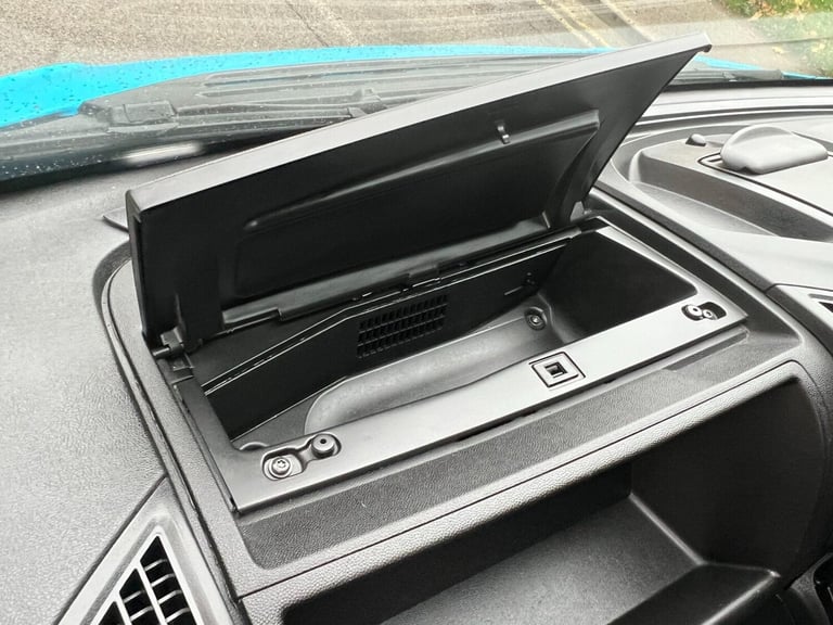 2022 Peugeot Boxer 2.2 BlueHDi 335 S Platform Cab L3 Euro 6 (s/s) 2dr Luton Diesel Manual