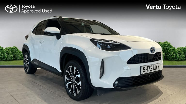 image for 2022 Toyota Yaris Cross 1.5 Hybrid Design 5dr CVT Hybrid Estate Estate Hybrid Automatic