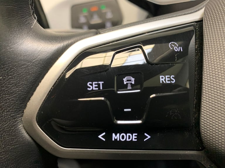 2021 Volkswagen ID.3 Pro S 77kWh Tour Hatchback 5dr Electric Auto (204 ps) - ASSISTANCE PACK - B ...