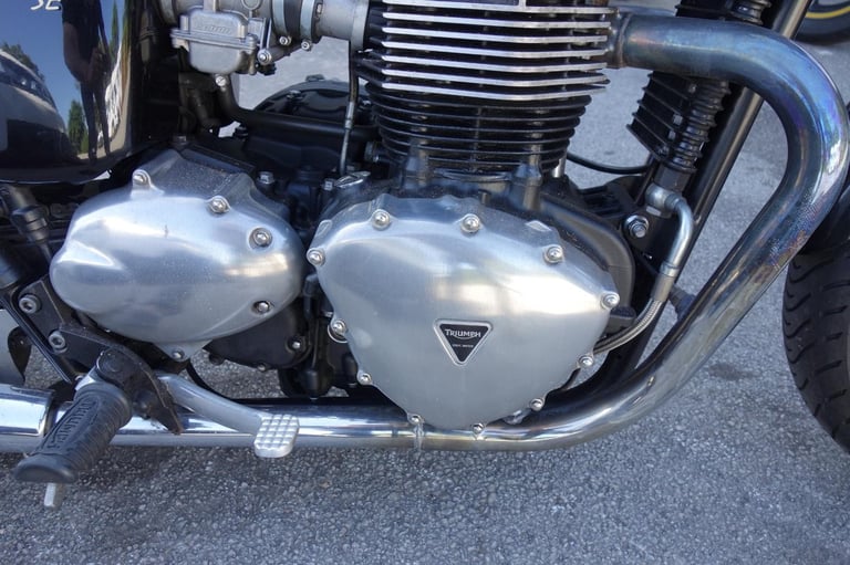 Triumph Bonneville BONNEVILLE 865 SE 2009/09