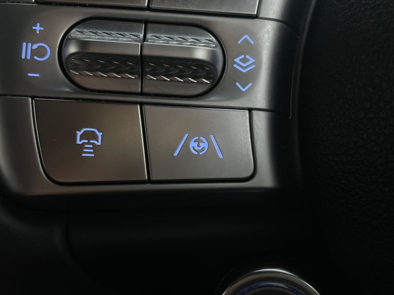 2022 Genesis GV60 77.4kWh Premium SUV 5dr Electric Auto (229 ps) - LED - REVERSE CAM - NAV Suv El...