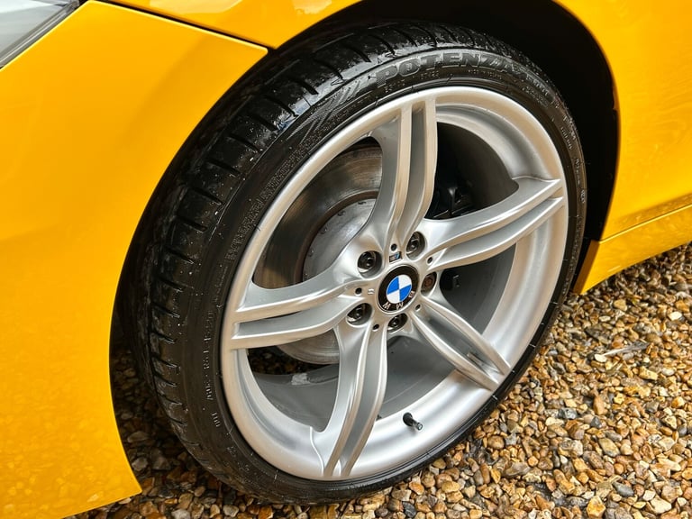 2011 BMW Z4 3.0 30i M Sport Convertible 2dr Petrol Auto sDrive Euro 5 (258 ps)