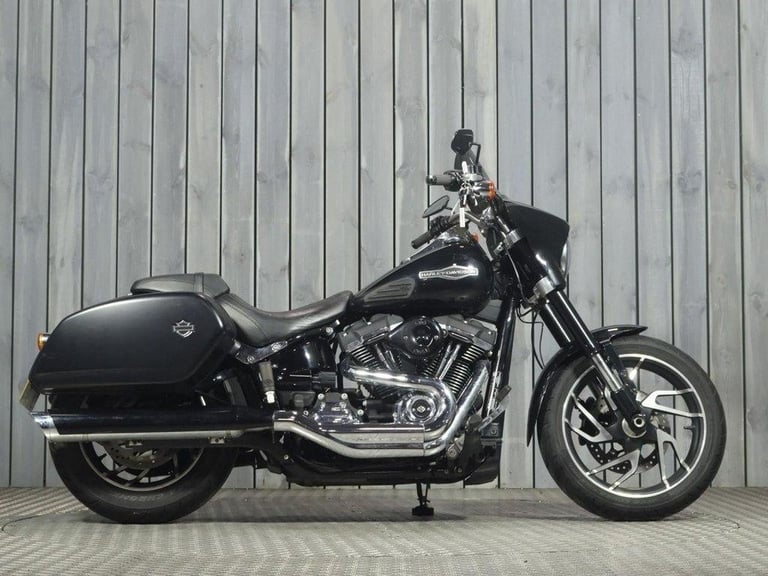 2019 19 HARLEY-DAVIDSON SOFTAIL FLSB SPORT GLIDE 1745