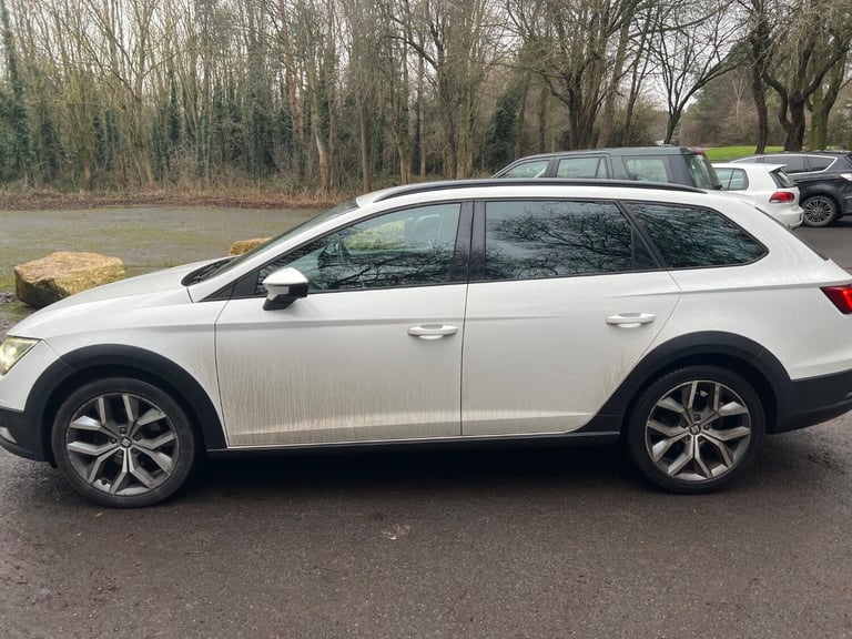 SEAT LEON 2.0 TDI X-PERIENCE SE 4x4 Technology White Manual Diesel 2016