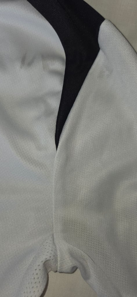 Sondico sports t-short and shorts 13 vears / 158 cm. Very good