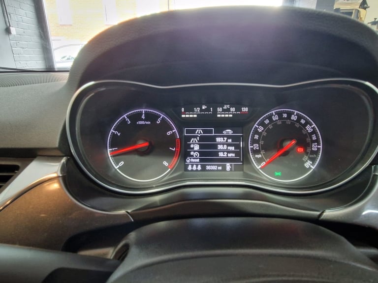 2016 Vauxhall Corsa 1.4T [100] ecoFLEX SE 5dr HATCHBACK Petrol Manual