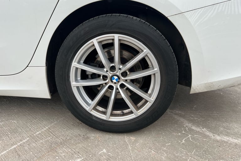 2021 BMW 3 Series 320i SE 4dr Step Auto Saloon PETROL Automatic