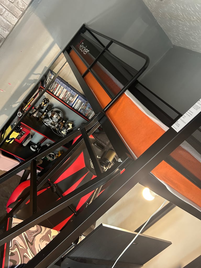 Gaming bed 