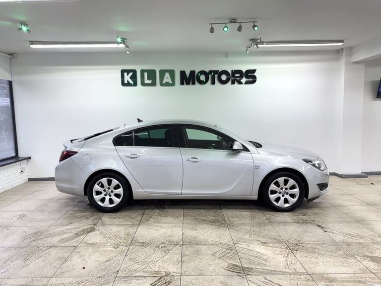 VAUXHALL INSIGNIA 1.6 CDTi SRi Nav Silver Manual Diesel 2016
